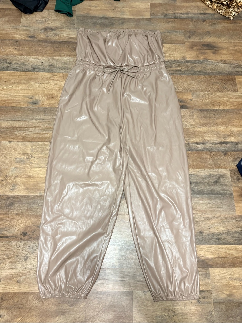 Riley & James Faux Leather Strapless Jumpsuit Women’s Plus Size 2X Taupe Nude - Picture 2 of 9